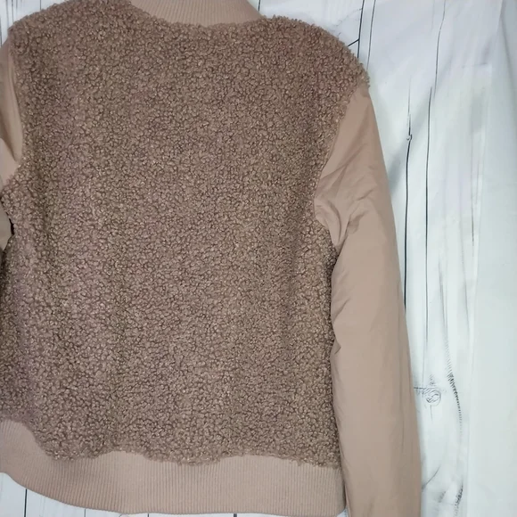 UpWest Women’s Utility Sherpa Bomber  Jacket - Picture 11 of 11